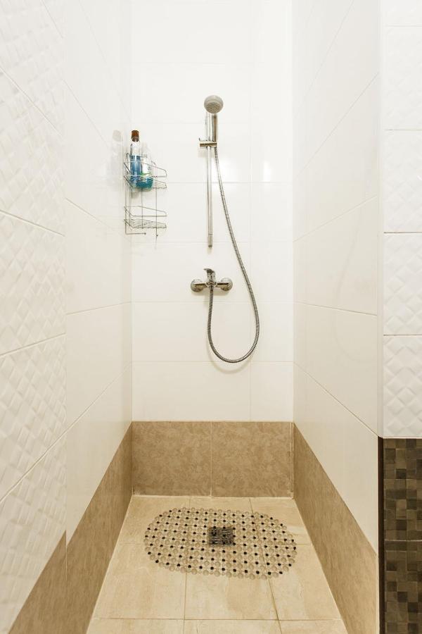 Gagarin Plaza Apartment 70 Square Metres On 12Th Floor Odessa Buitenkant foto